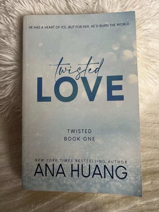 Other - Twisted Love by Ana Huang - Paperback